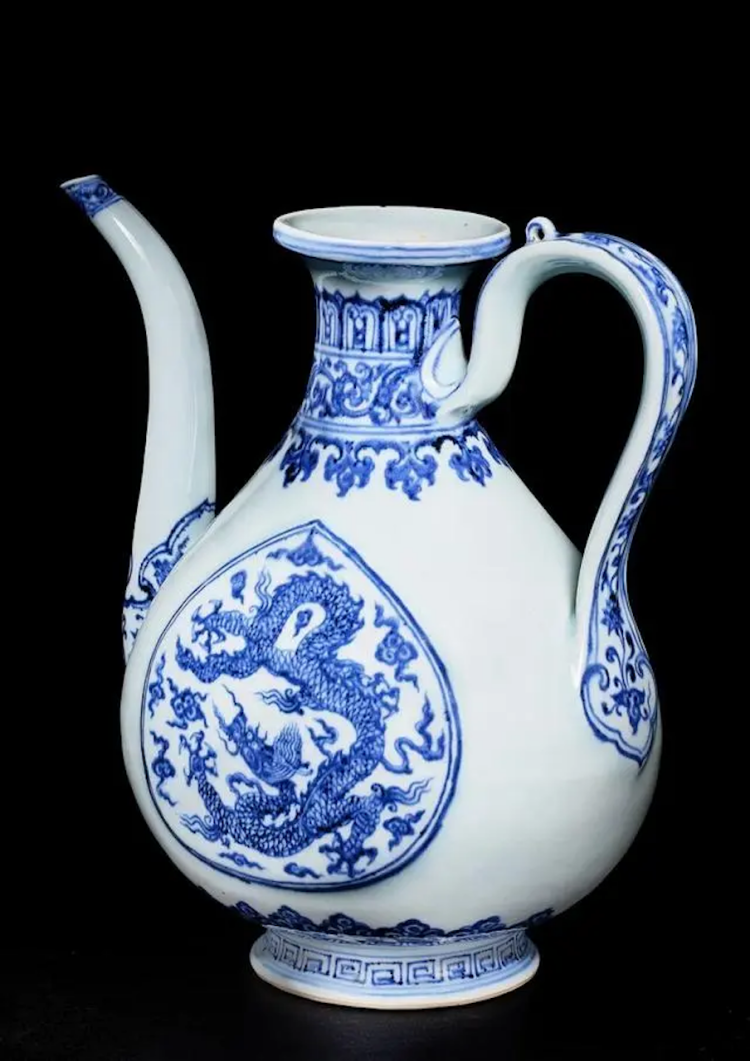 赵从衍与明永乐御制青花五爪云龙纹执壶| 一代船王传世藏品，40年